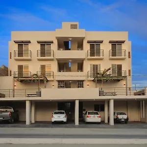 Apartamento Comodo Departamento Dos Recamaras En M1, Cabo San Lucas